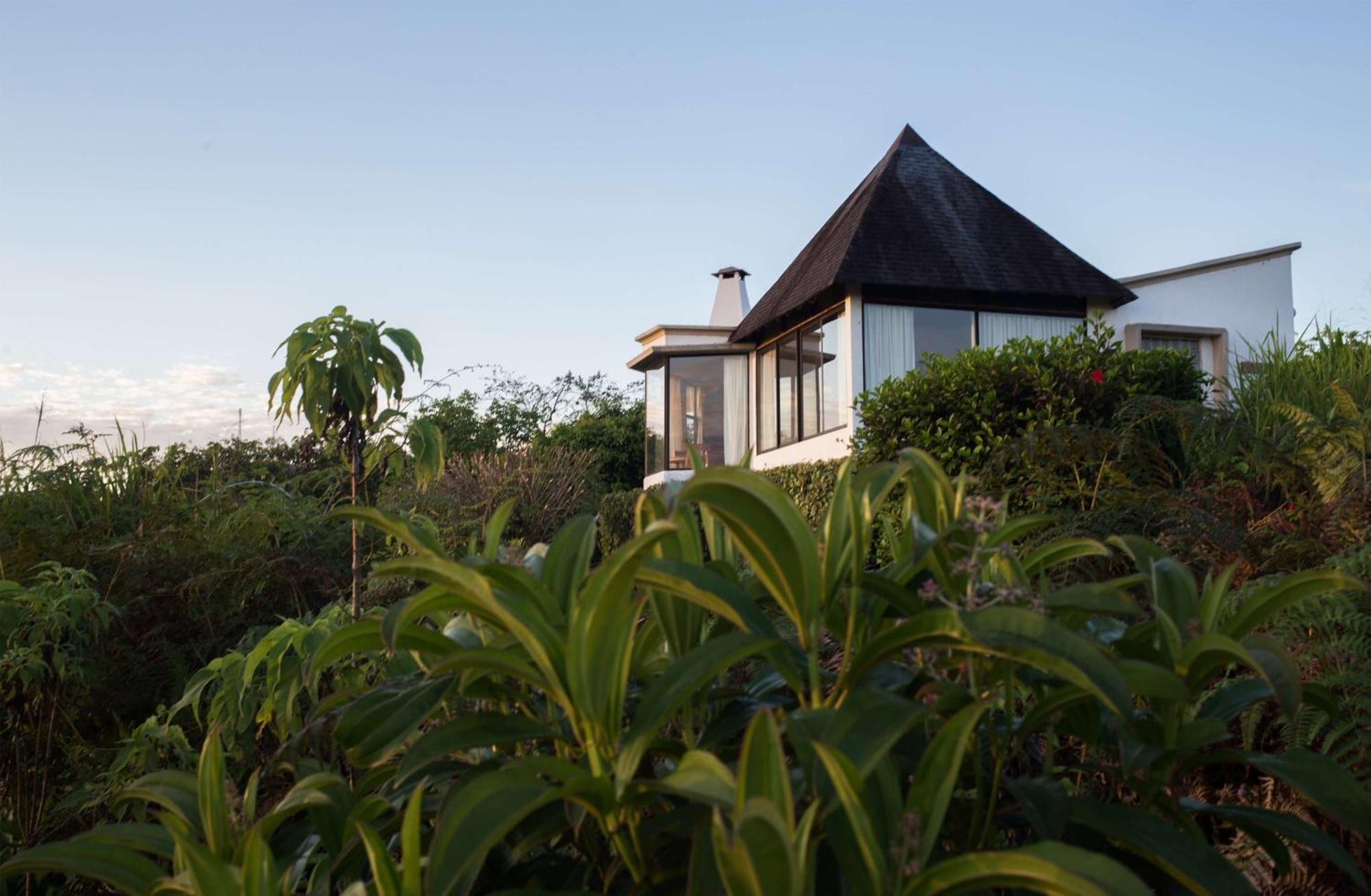 Royal Palm Galapagos, Curio Collection Hotel By Hilton Bellavista  Extérieur photo